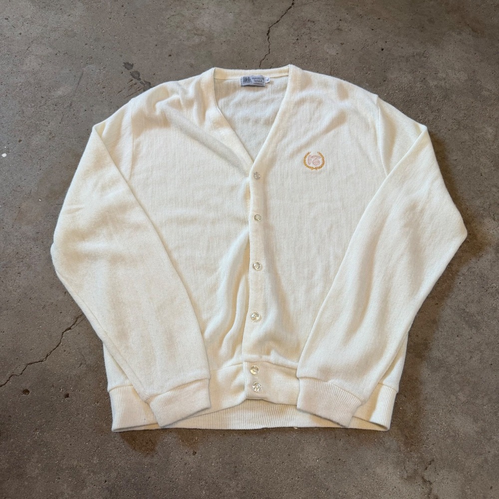 Vintage 80s Franklin Mills Cardigan Mens XL Cream Made in USA V-Neck Crest Logo